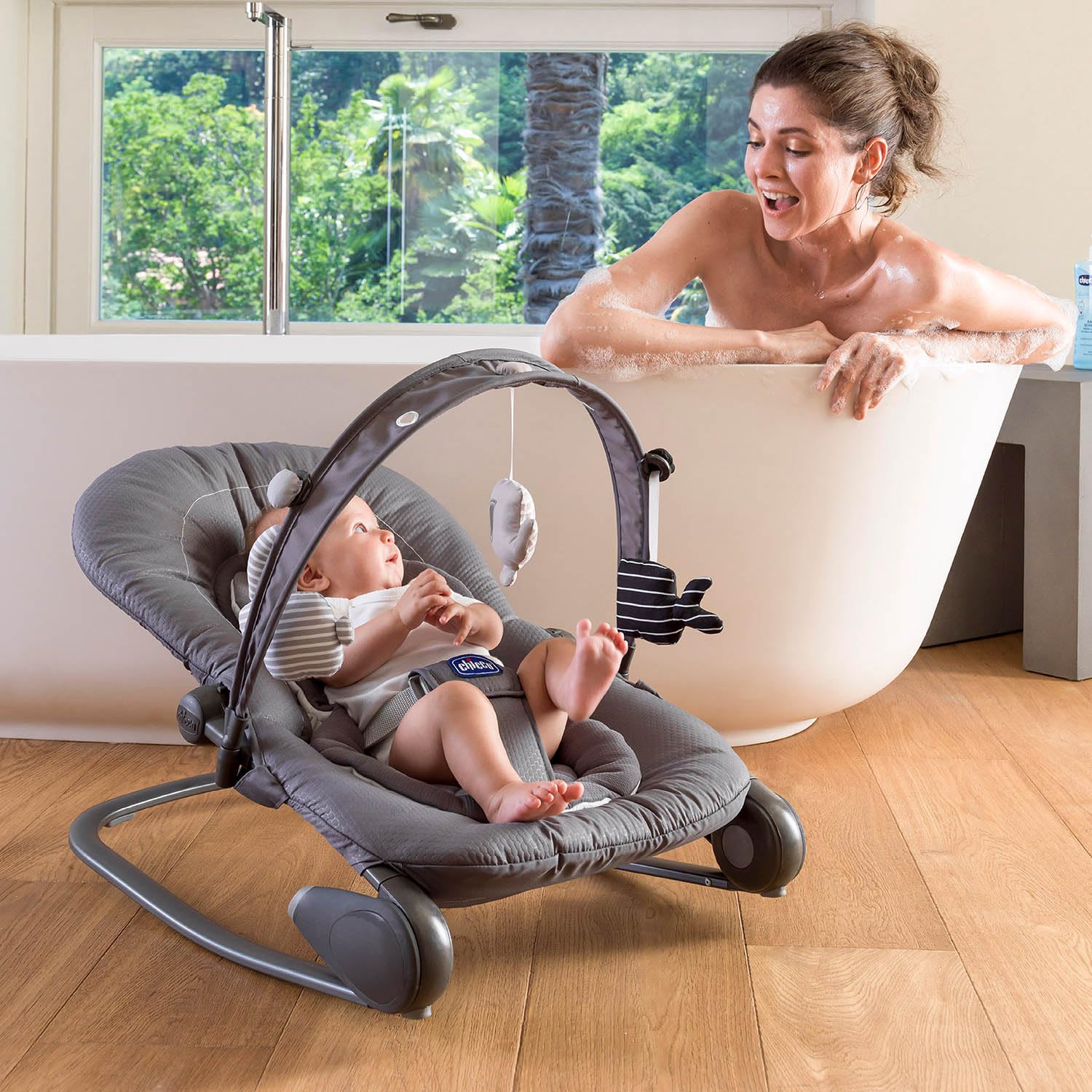 chicco-hoopla-babywippe-mit-spielbogen-bis-18-kg image 6