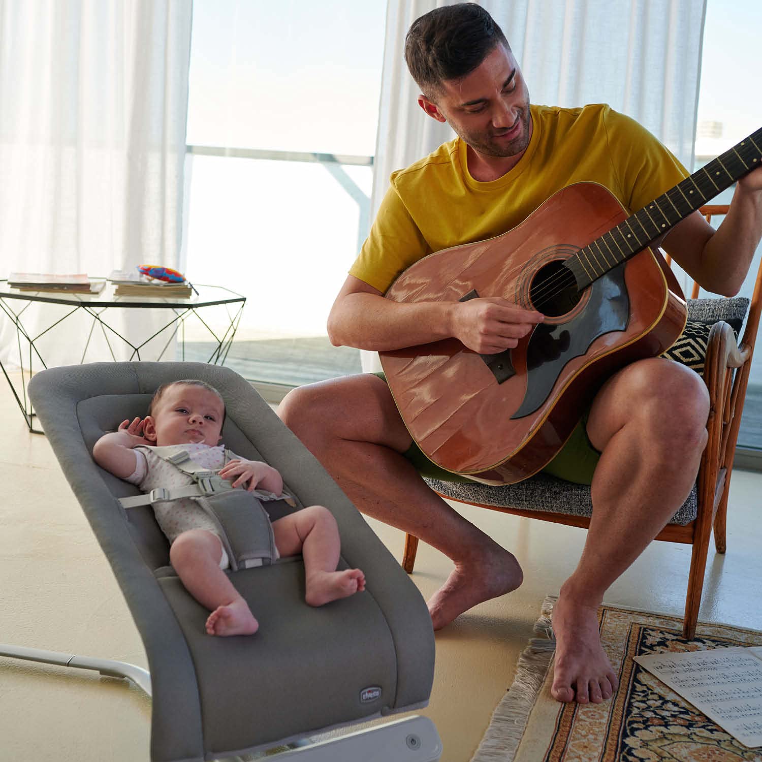 chicco-rhythm-n-sound-babywippe-elektrisch-ab-geburt-bis-9-kg image 2