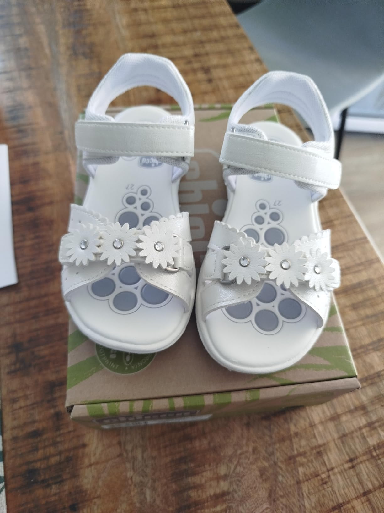 Süße Sandalen