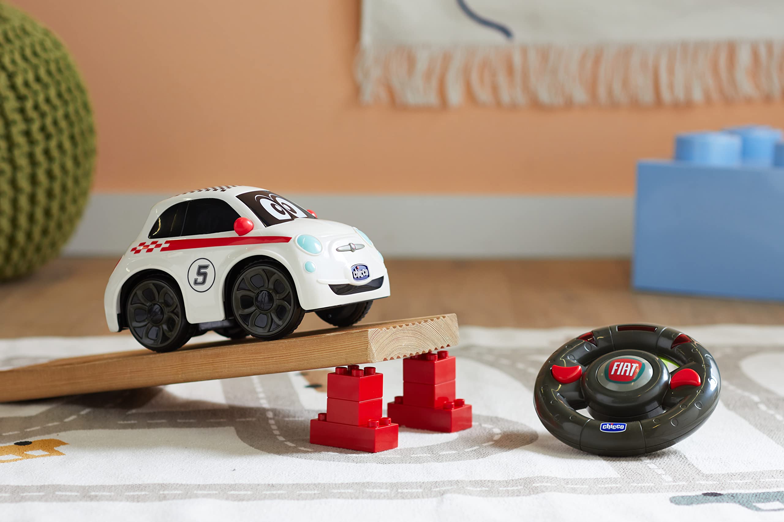 chicco-fiat-500-sport-rc-auto-wei-2-6-jahre image 2